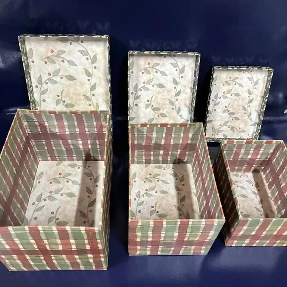 Set Of 3 Christmas Santa Nesting Gift Boxes Cardboard - Picture 4 of 16